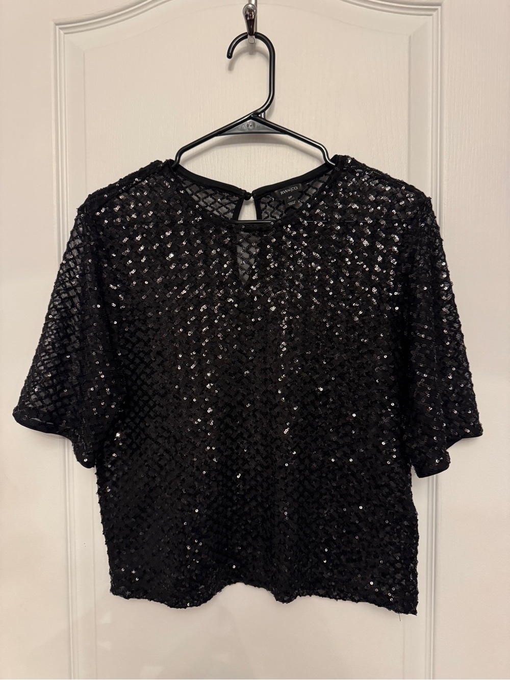 RW&CO. Black Sequin Short Sleeve Blouse